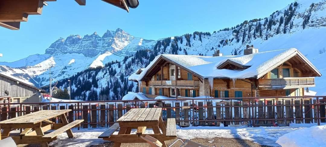 Freeride Hostel Les Crosets Exterior foto